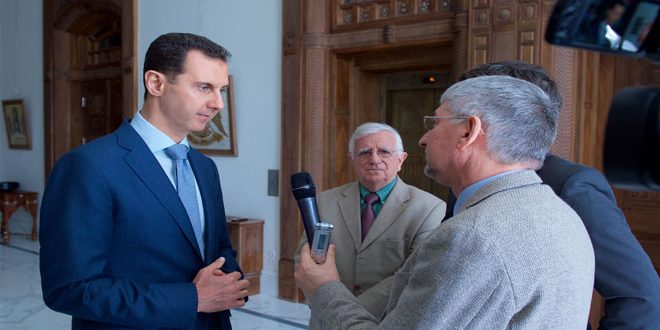 Assad en la entrevista con los medios europeos.