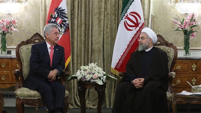El presidente austriaco Heinz Fischer y su homólogo iraní, Hassan Rohani
