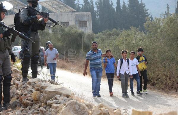 estudiantes-escuela-palestina