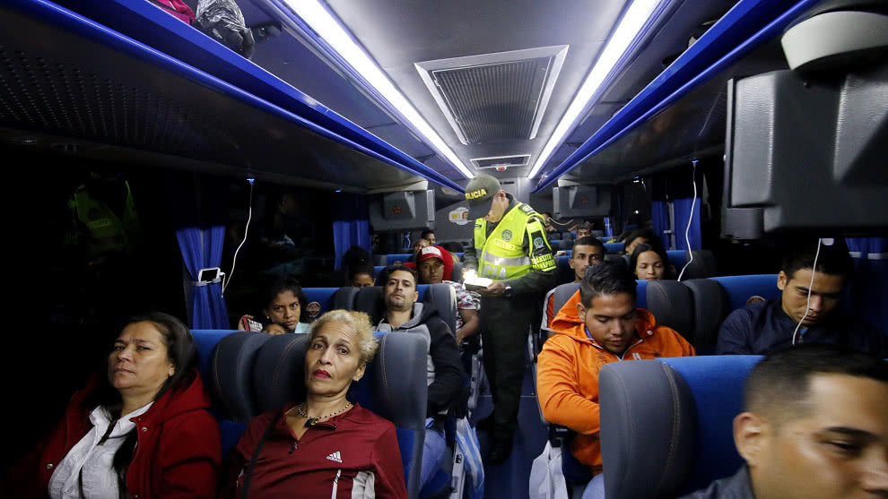 venezolanos-regresan-patria