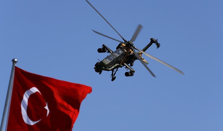 helicoptero turco