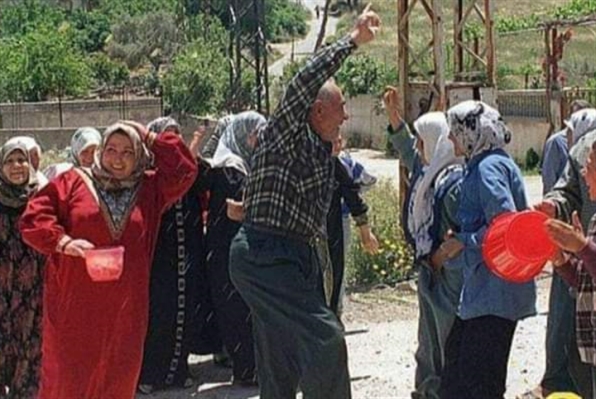 libaneses-celebran-liberacion-mayo-2000