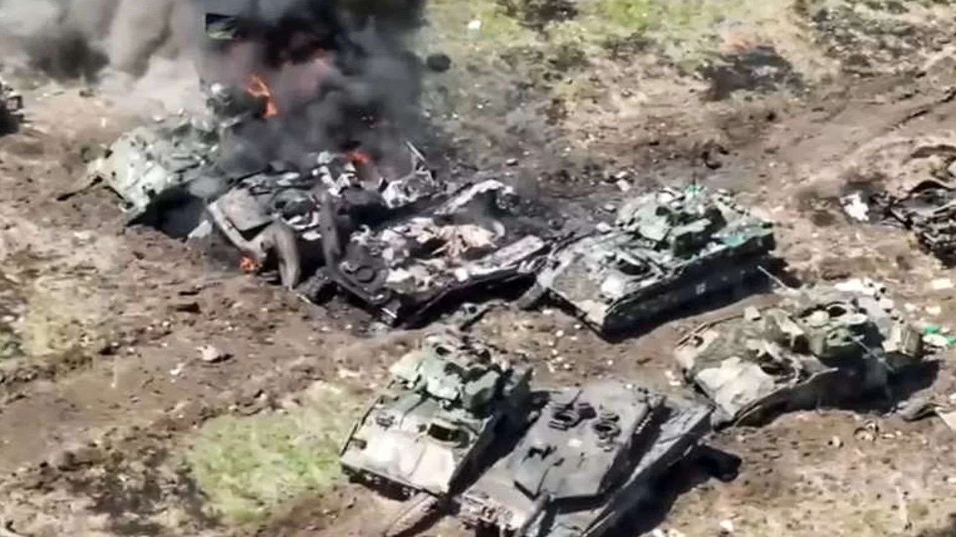 vehiculos-tanques-ucranianos-destruidos