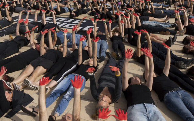 protesta-familiares-detenidos-tel-aviv