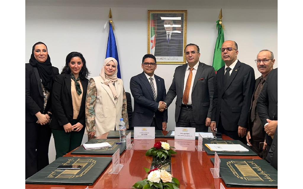 el-diputado-argelino-ahmed-mazouizi