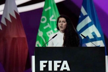 La presidenta de la Asociación Noruega de Fútbol, Lise Klaveness
