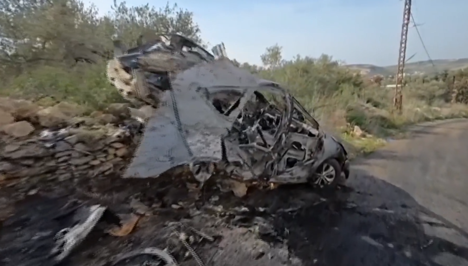 coche-destruido-ataque-israeli