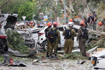 Daños causados por un misil iraní en Rishon LeZion