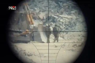 dos-soldados-israelies-apuntados