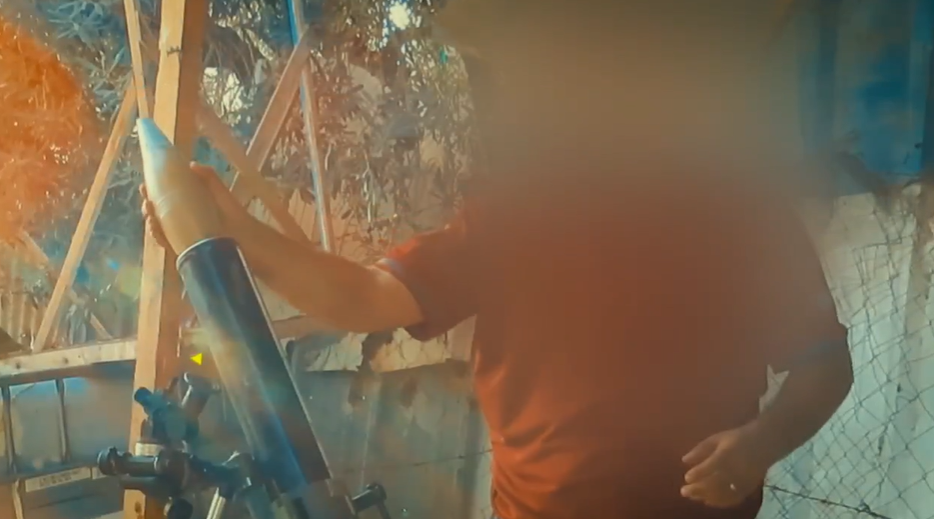 resistente-palestino-dispara-mortero