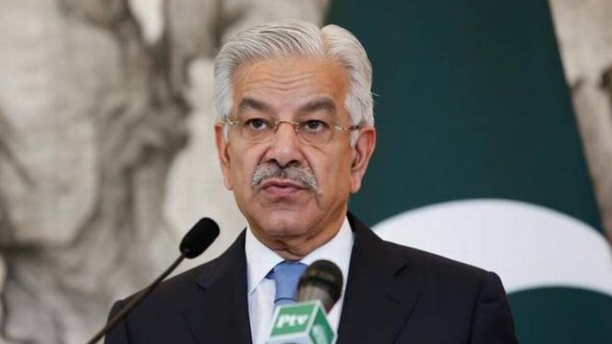 El ministro de Defensa de Pakistán, Khawaja Asif