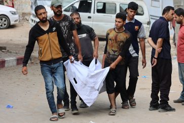 palestinos-gaza-transportan-cuerpo