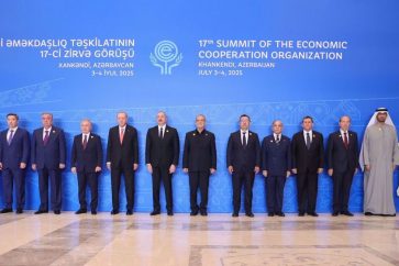 pezeshkian-cumbre-oce