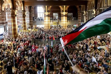 manifestantes-palestina-estacion-tren-amsterdam