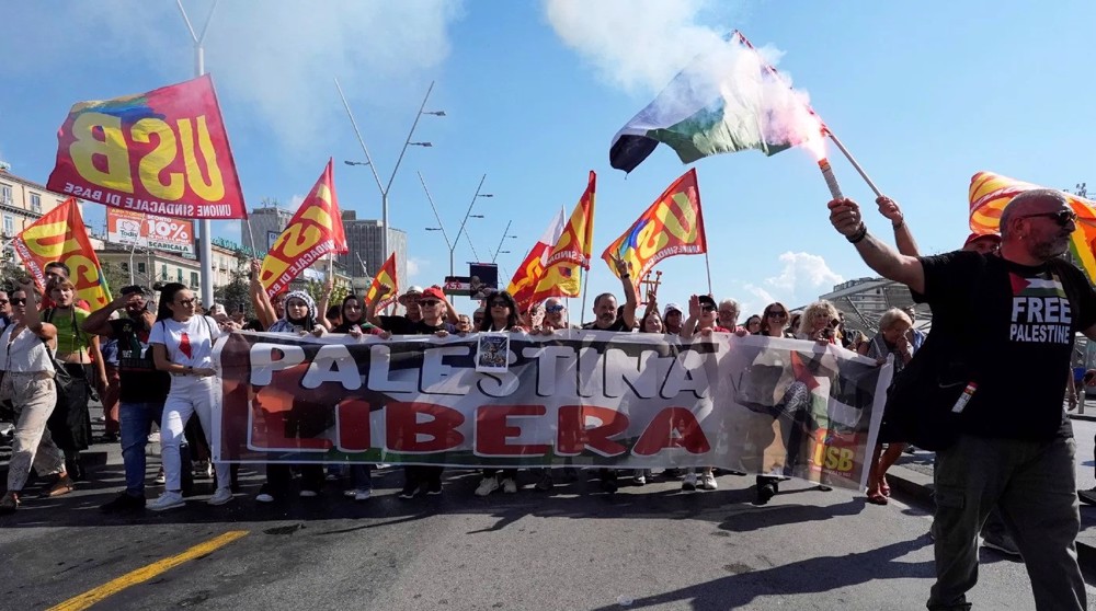 Estibadores en el puerto de Nápoles se manifiestan contra el asalto a la flotilla de Gaza