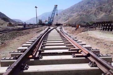 construccion-ferrocarril-iran