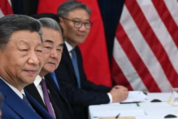 Xi Jinping y Wang Yi